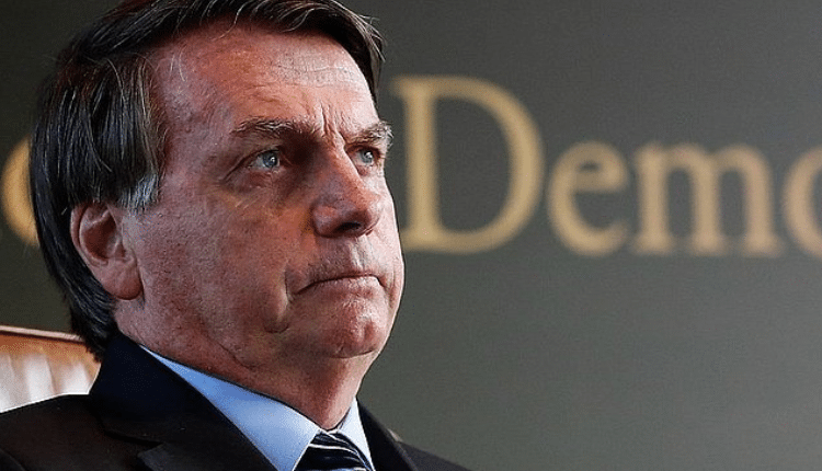 Bolsonaro agradece ao Congresso pela aprovação do PLP 11