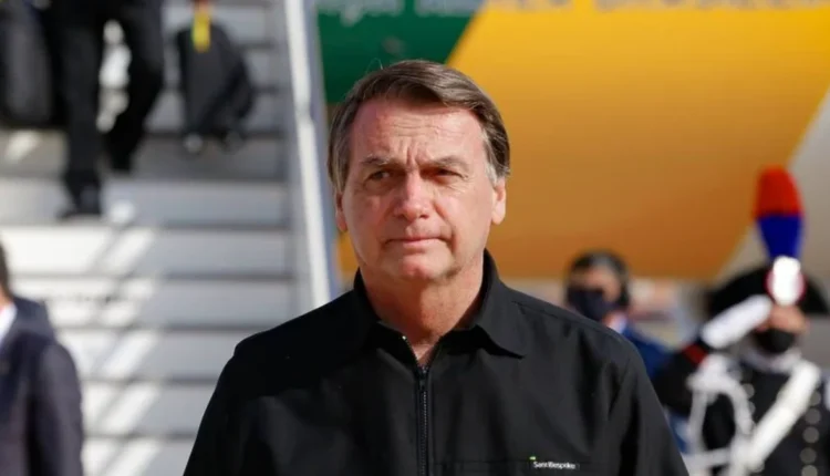 Bolsonaro pediu um dia de atraso no reajuste dos combustíveis