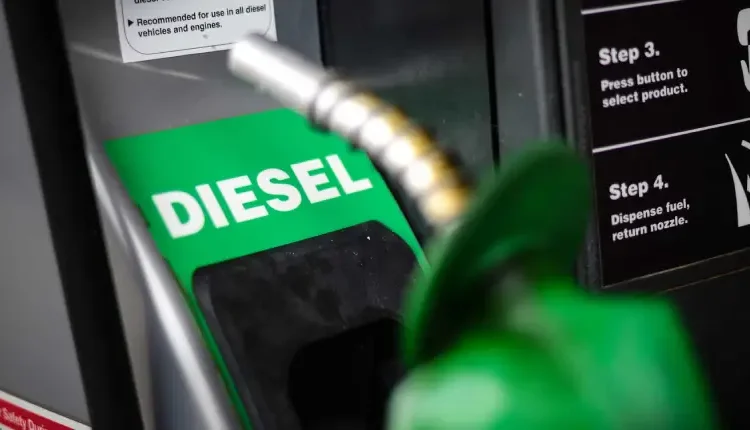 Diesel e gasolina sobem nos postos após reajuste da Petrobras