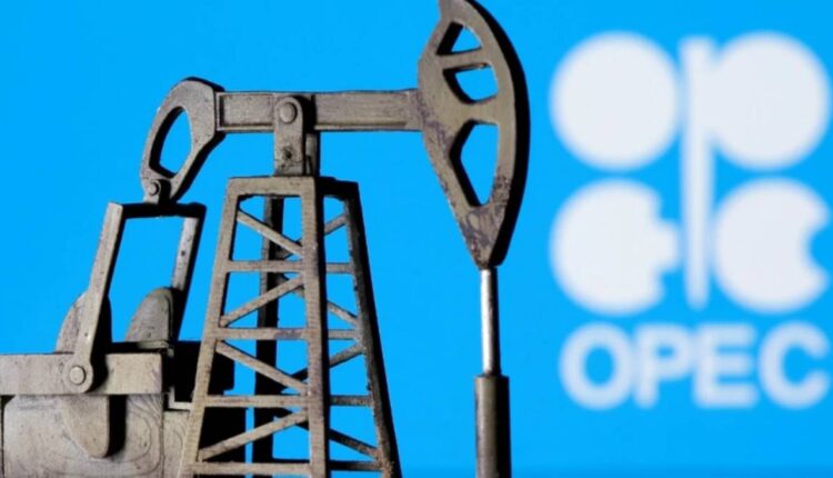 Opep+ acelerará ritmo de aumento mensal da produção de petróleo