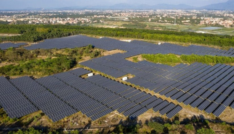 Brasil é 4º país que mais cresceu em fonte solar em 2021