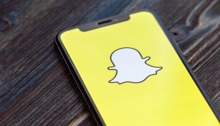 Snapchat (SNAP) cresce mais que Facebook (FBOK34) e Twitter (TWTR34)