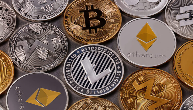 Bitcoin sobe para US$ 30 mil e criptomoedas amanhecem com lucro. Alta chega a 11% entre ADA, BNB, DOT, SOL e XRP