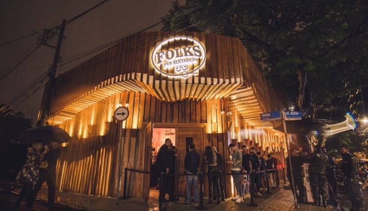 Folks Pub: rede de bares sertanejo faturou R$ 22 mi em 2021 e visa o dobro