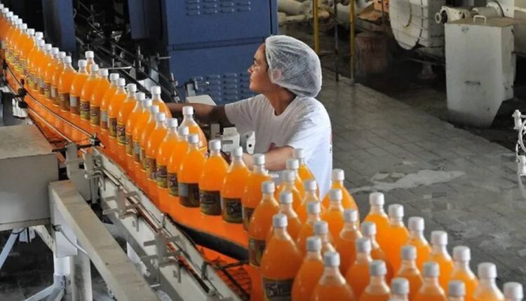 Produção industrial cresceu 0,3% após muitas quedas