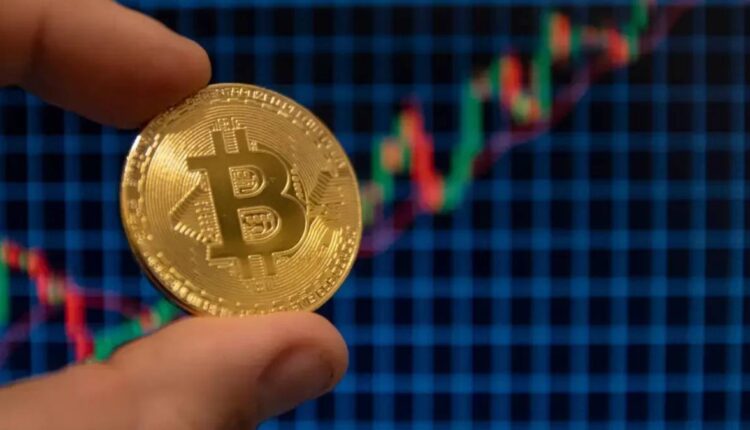 Bitcoin chega a US$ 18 mil e se recupera. Ethereum, Solana, Polkadot, XRP e Cardano acompanham alta do mercado