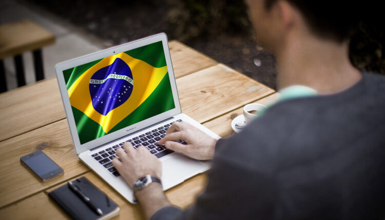 Brasil é o 3º país com a internet mais rápida, mas um dos últimos com relação ao custo