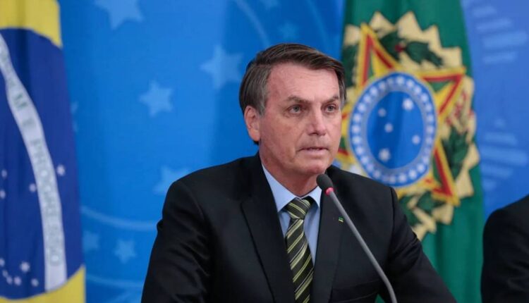 Conselheira diz que Bolsonaro trata Petrobras como 'time de futebol de bairro'