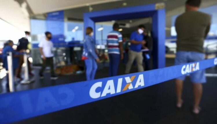 Cobrança indevida de tarifas gera multa de R$ 29,4 milhões para Caixa