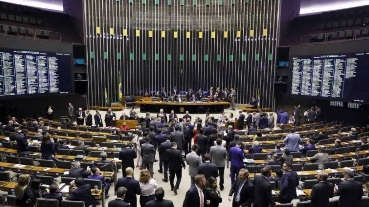 Parlamentares Querem Aumentar Número De Emendas Na LDO 2023 - ESTOA