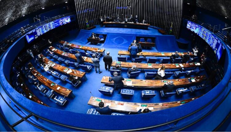 Sem reforma tributária, Senado quer focar em mudança do IR e Refis