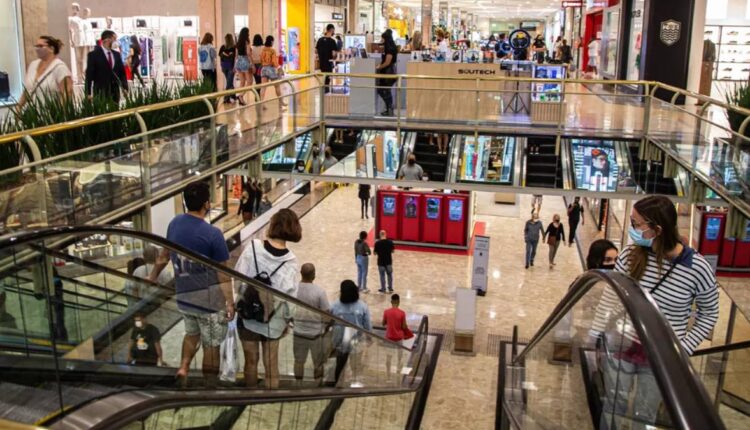 Vendas nos shoppings cresceram 81,5% em abril de 2022 ante 2021