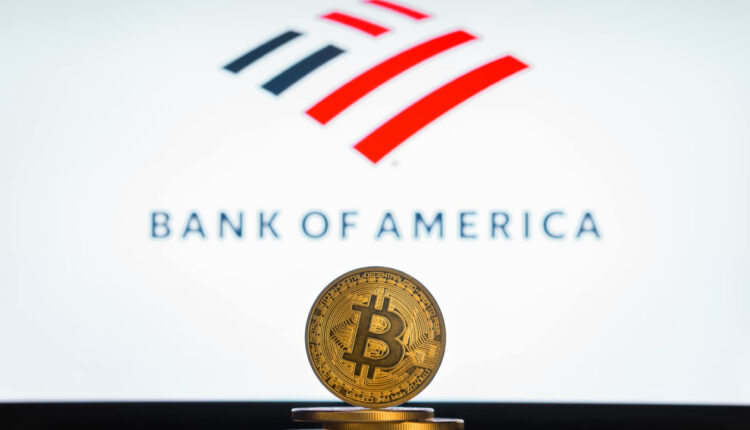 Correlacionado com o ouro, bitcoin volta a ter status de porto seguro, afirma Bank of America