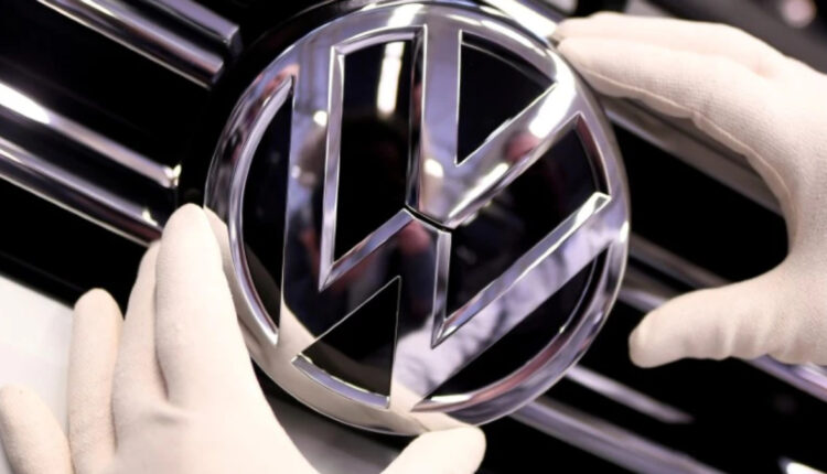 Volkswagen tem parte da produção interrompida devido aumento de casos de Covid-19 na China