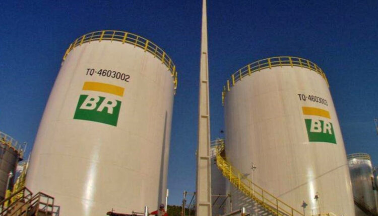 Ministério de Minas e Energia suspende decisões “estruturantes” e “estratégicas” da Petrobras