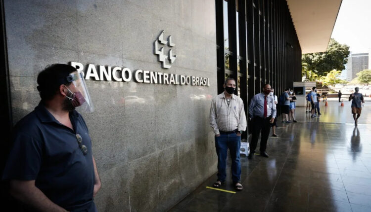 Banco Central aumenta previsão de inflação para 2023