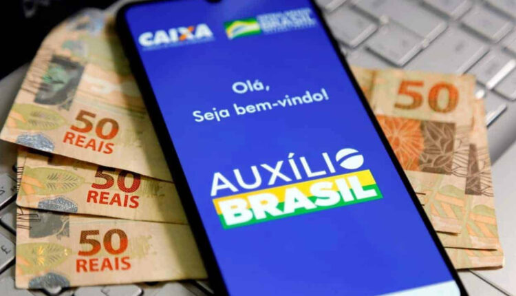 Pagamento da parcela de dezembro do Auxílio Brasil começa hoje