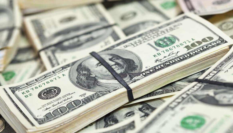 Dólar cai para R$ 5,18 e atinge menor valor em quase três semanas