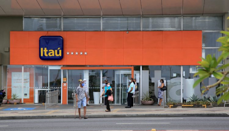 Itaú (ITUB4): ações disparam com reações positivas do balanço trimestral