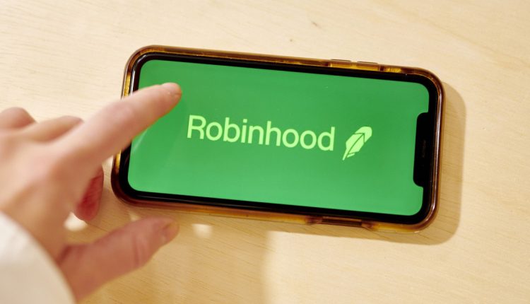 Robinhood enfrenta investigação da SEC sobre serviço de criptomoedas