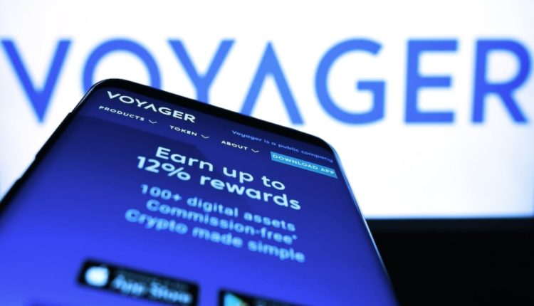 Reguladores dos EUA se opõem à compra da Voyager pela BinanceUS