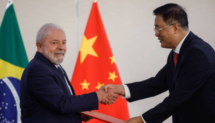 China aprova e Lula remarca viagem para 11 a 15 de abril