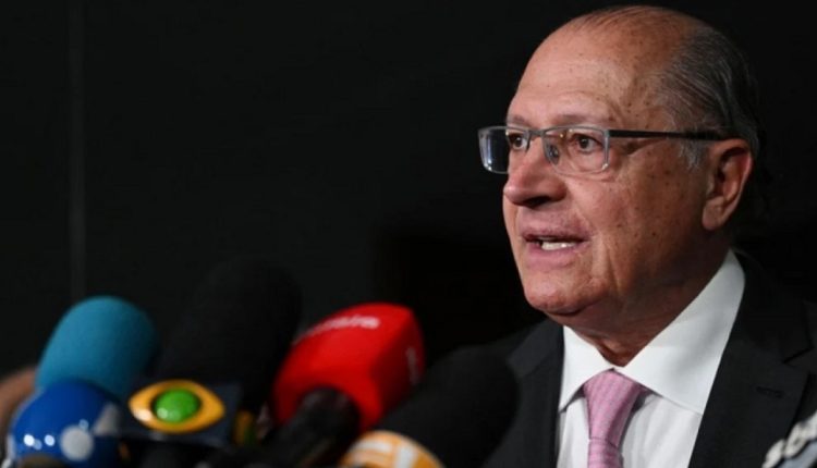 Reforma tributária elevará arrecadação de municípios, diz Alckmin