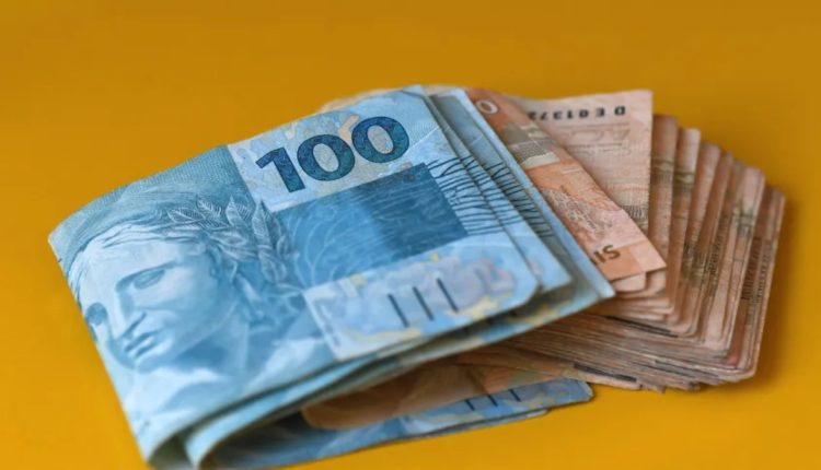 Poupança tem retirada líquida de R$ 6,09 bilhões em março