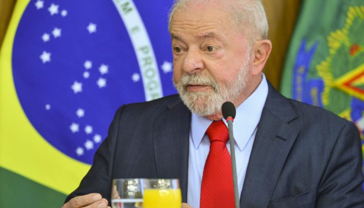 Lula faz críticas aos EUA sobre Guerra na Ucrânia e gera polêmicas no país