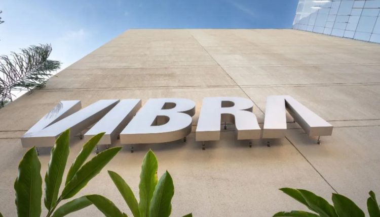 Vibra Energia (VBBR3) aprova aumento de capital e mudanças da poison pill; ações caem