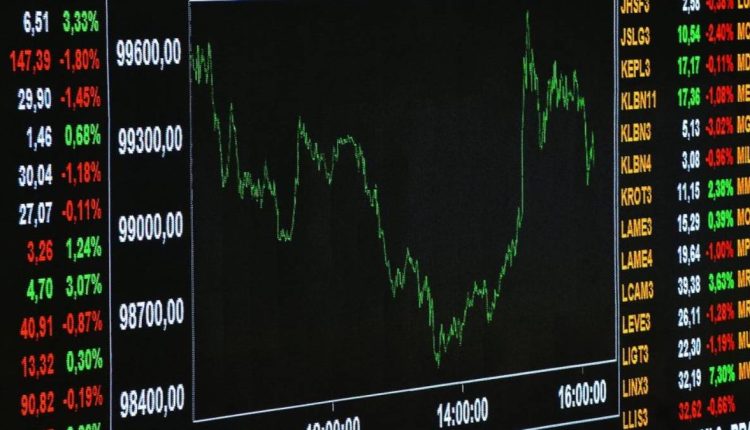 Semestre em alta do Ibovespa, reforma tributária: confira os principais destaques do dia