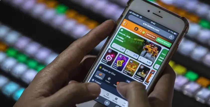 Reações ao IPCA-15, balanço das big techs e o que mais movimentará o dia