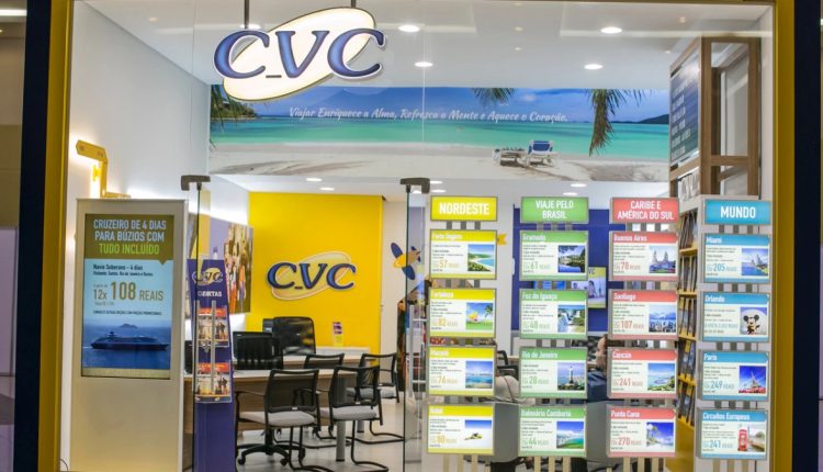 CVC (CVCB3) registra prejuízo de R$ 166,9 milhões no 2T23; ações derretem