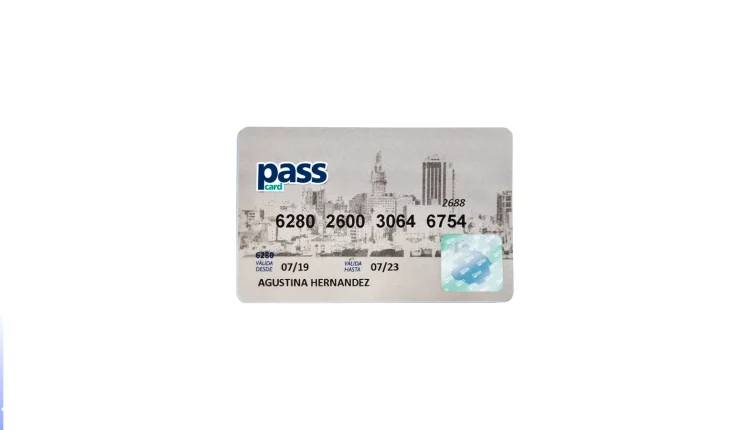 Tarjeta Passcard para uruguayos sin cuenta bancaria, primer año gratis, descuentos diarios y recargas